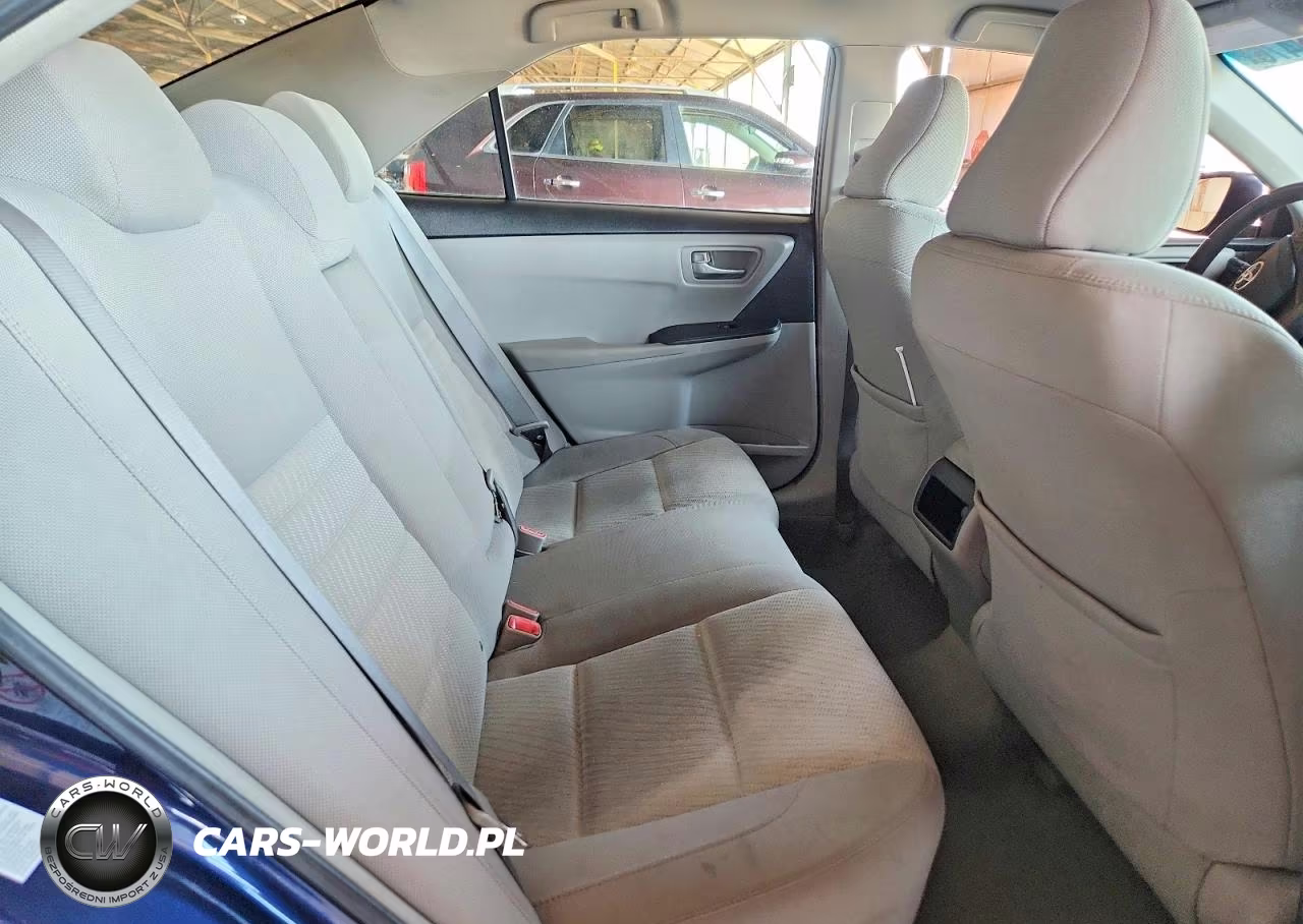 2016 Toyota Camry Le VIN:4T1BF1FK5GU610187 - 10
