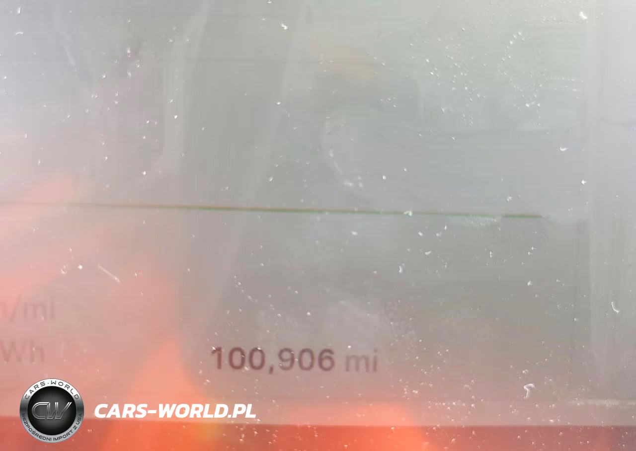 2023 Tesla Model 3 VIN:5YJ3E1EA9PF462851 - 9