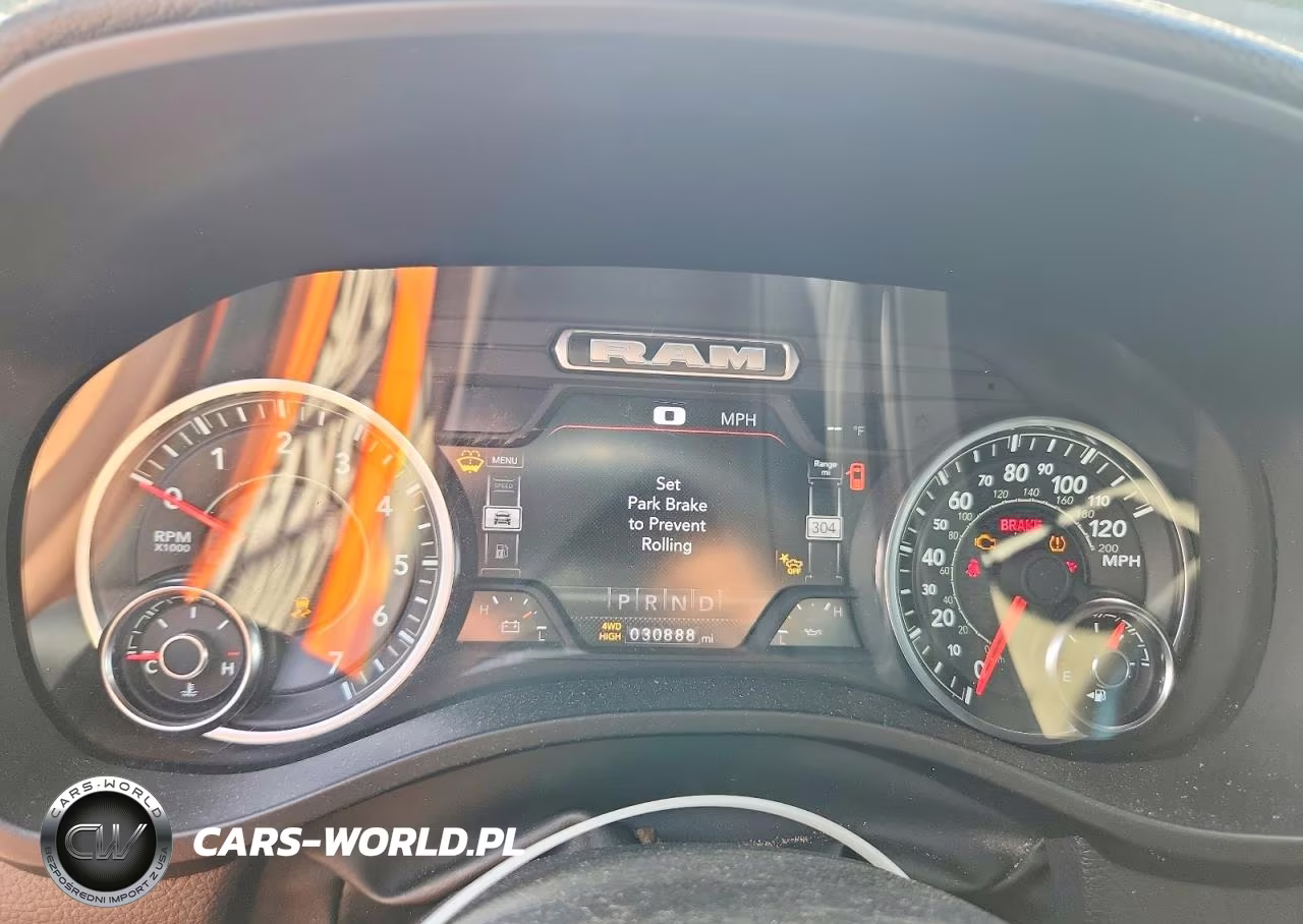 2023 Ram 1500 Laramie VIN:1C6SRFRT1PN624764 - 9