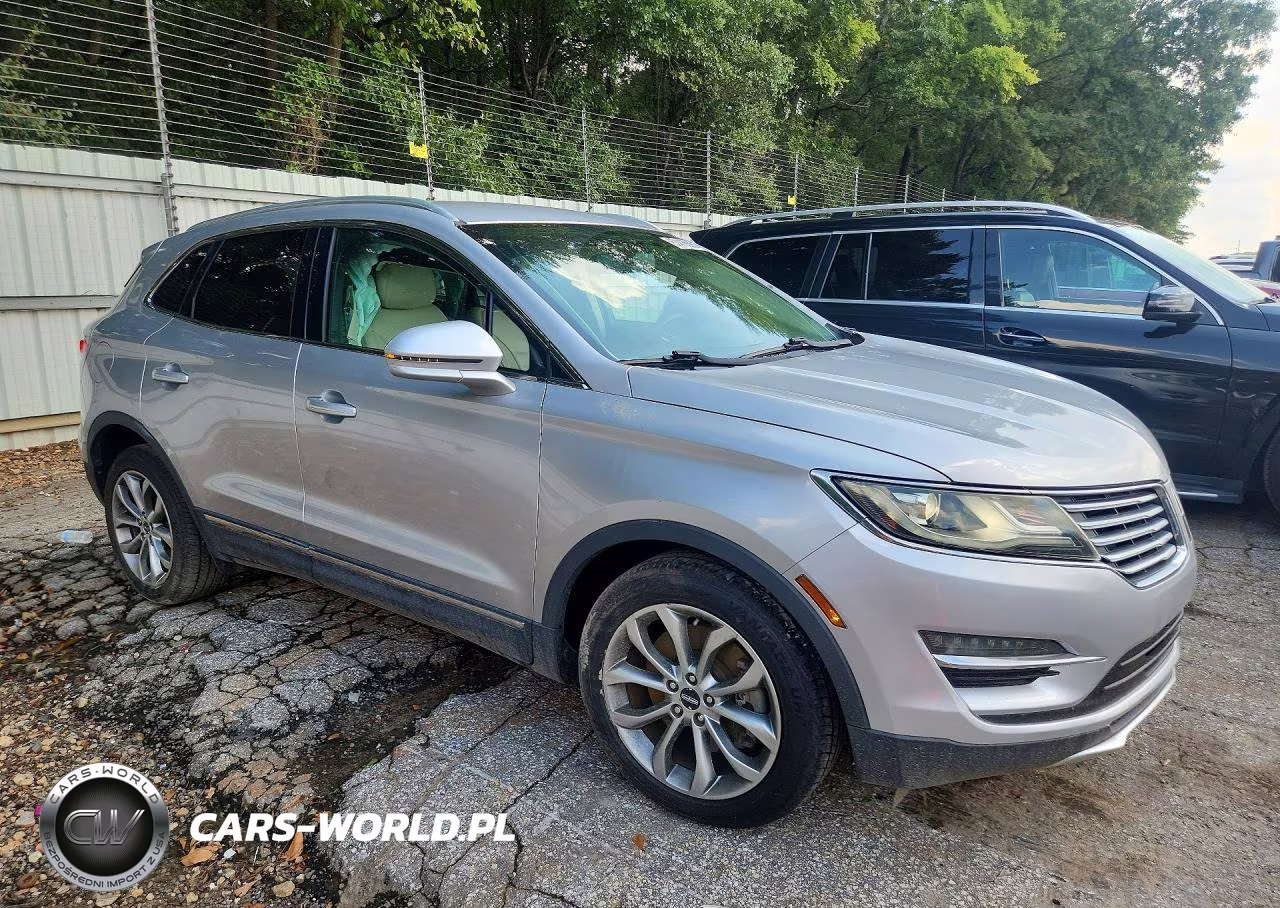 2017 Lincoln Mkc Select VIN:5LMCJ2C95HUL03398 - 4