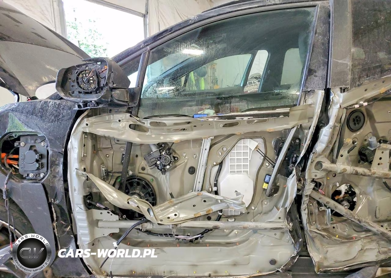 2024 Subaru Solterra Premium VIN:JTMABABA6RA060222 - 7
