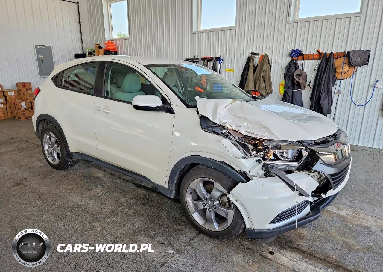 2020 Honda Hr-V Lx VIN:3CZRU6H32LM715001 - 4