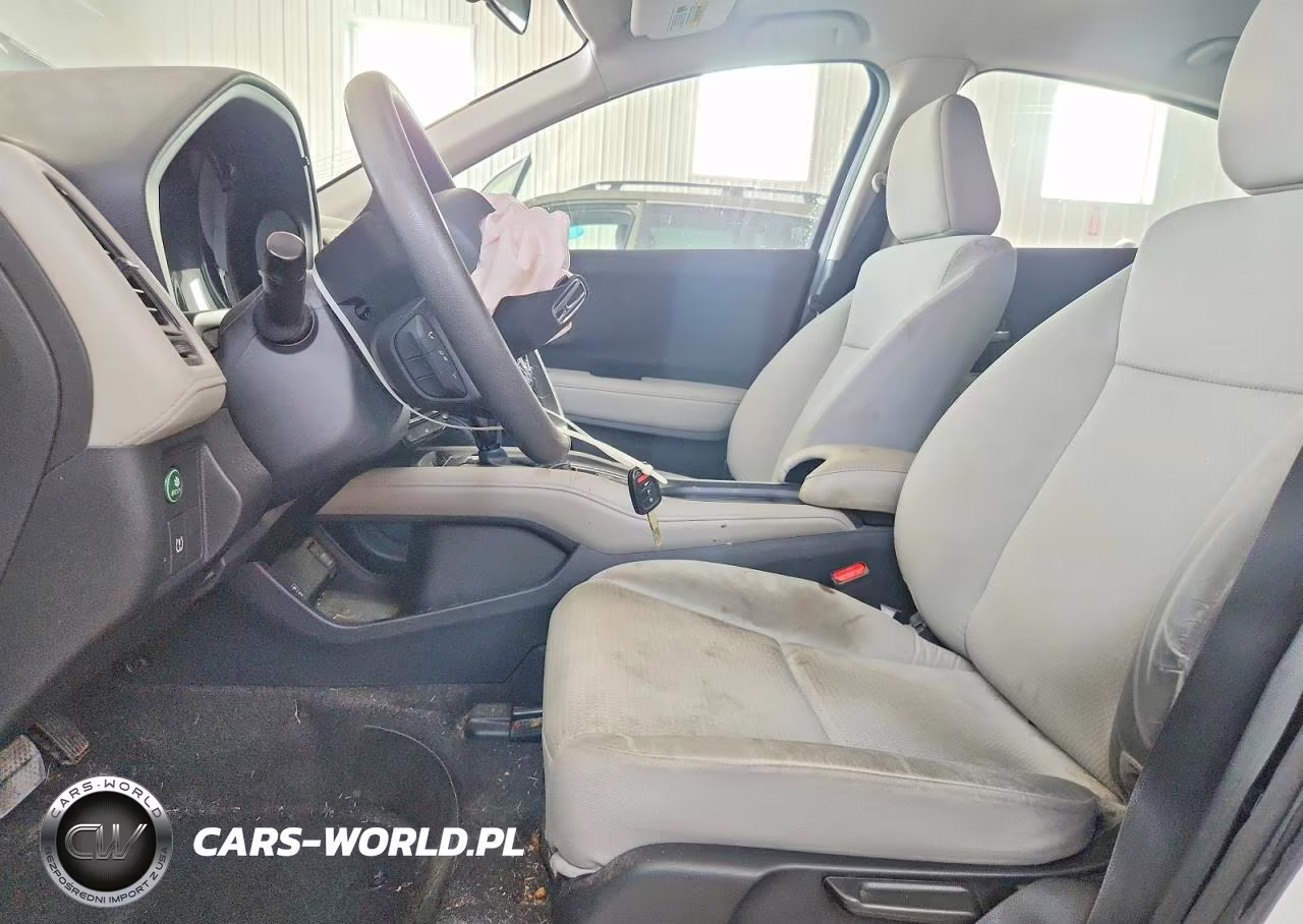2020 Honda Hr-V Lx VIN:3CZRU6H32LM715001 - 7