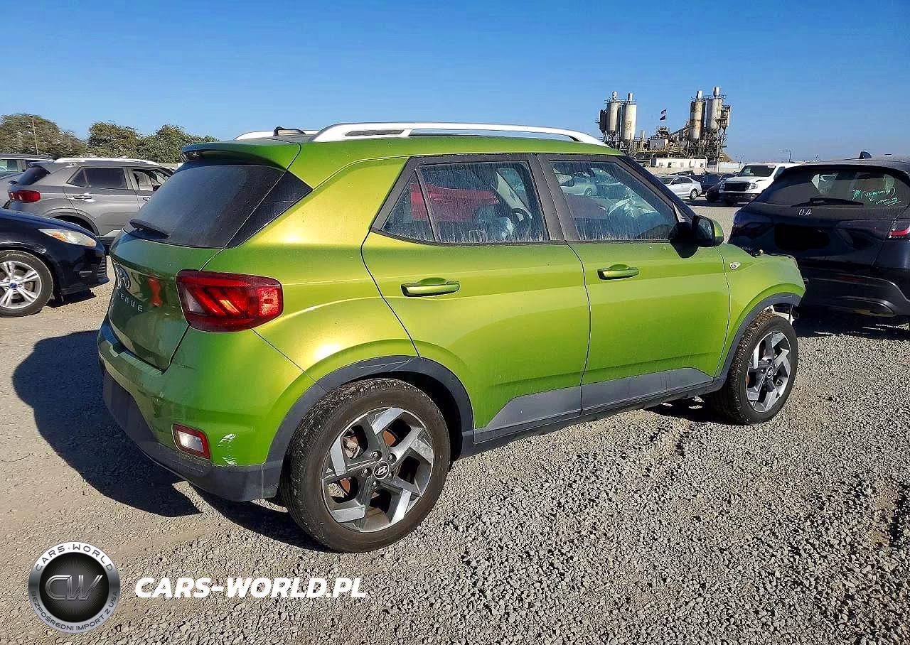 2023 Hyundai Venue Sel VIN:KMHRC8A36PU215810 - 3