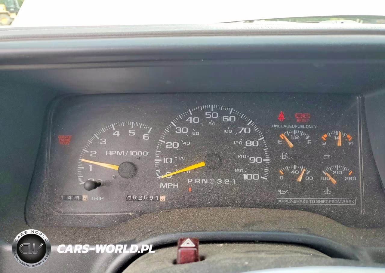 1999 Chevrolet Gmt-400 K3500 VIN:1GCHK33J9XF096219 - 9