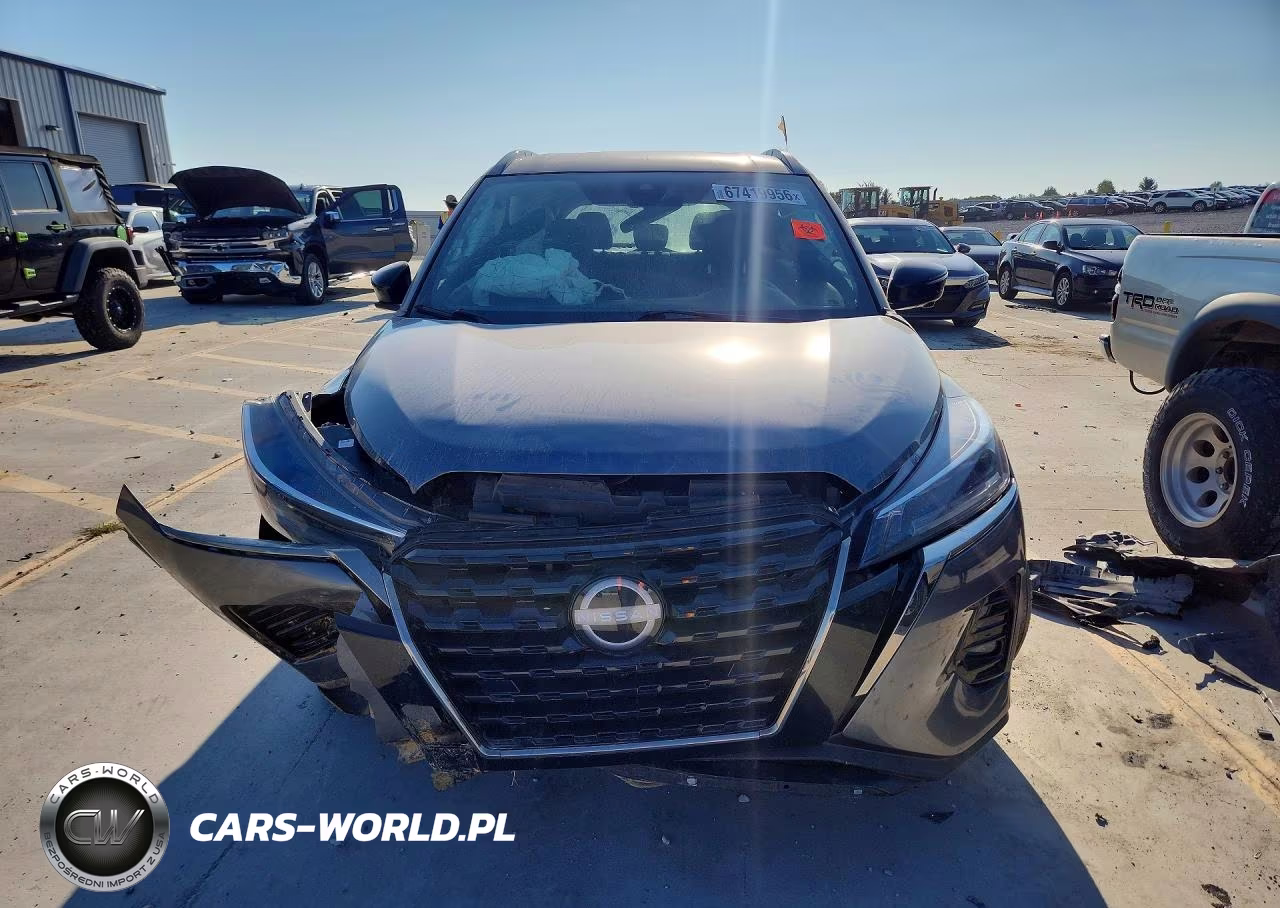 2023 Nissan Kicks Sr VIN:3N1CP5DV9PL483273 - 5