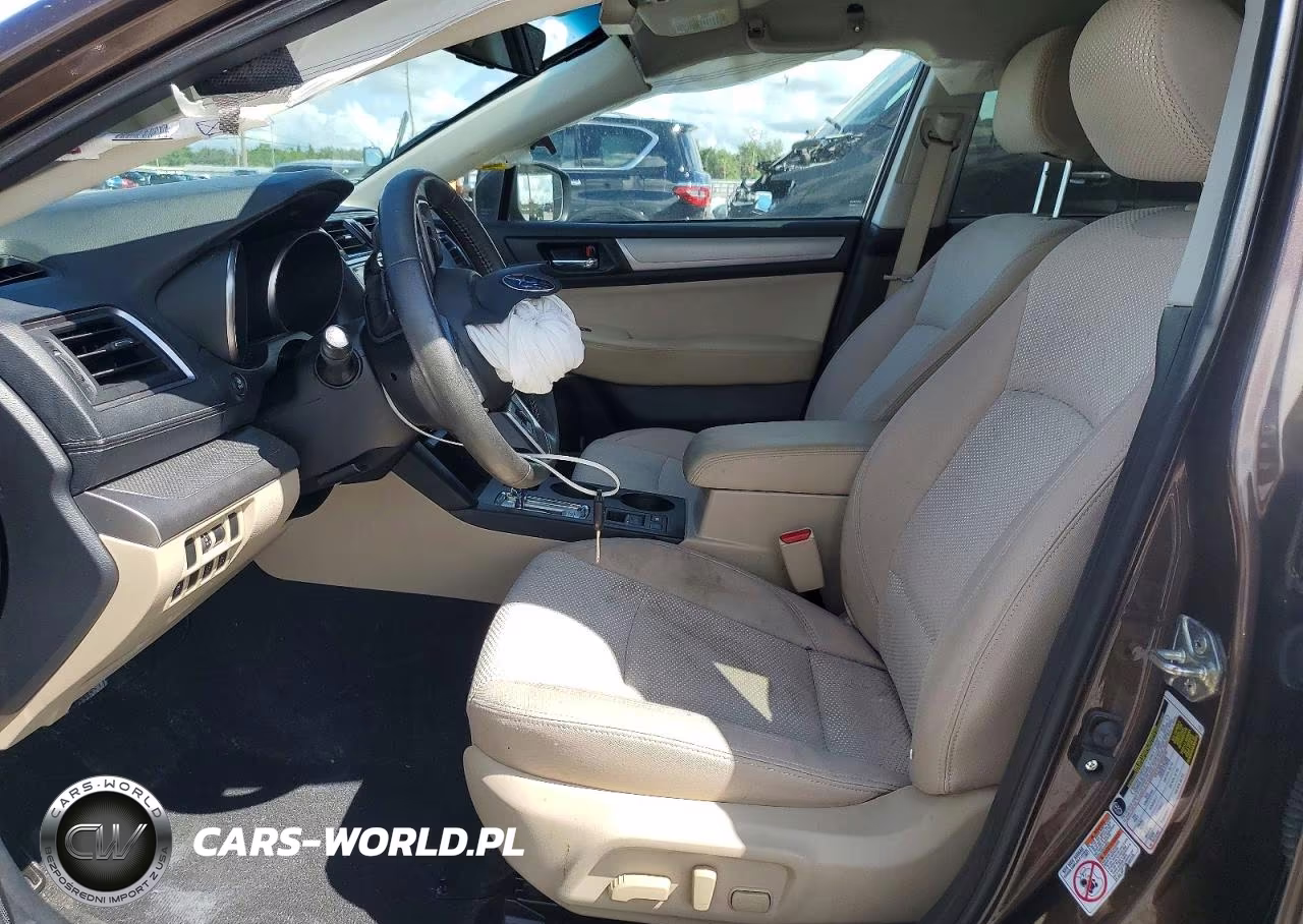 2019 Subaru Outback 2.5I Premium VIN:4S4BSAFC7K3383376 - 7