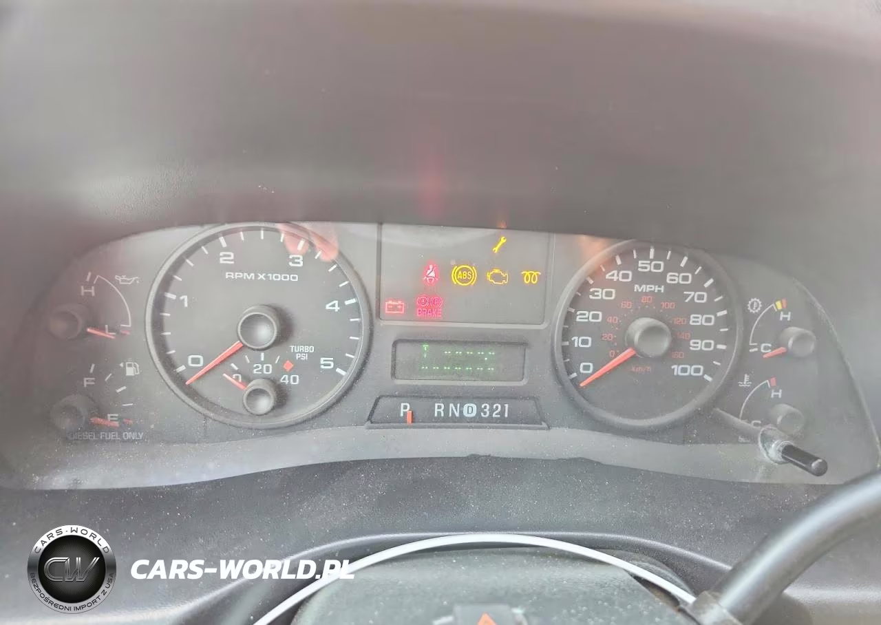 2005 Ford F450 Super Duty VIN:1FDXX46P85EB78959 - 9