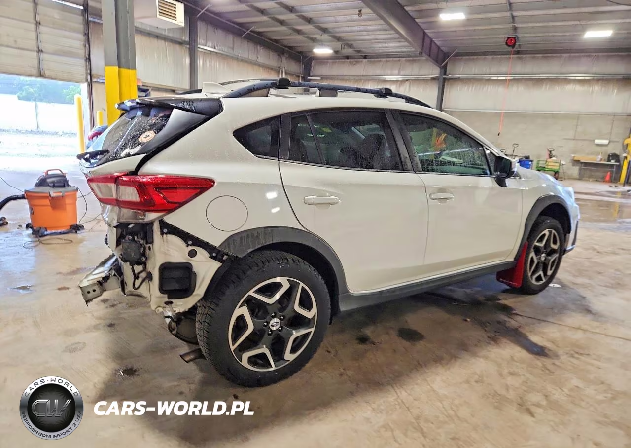 2018 Subaru Crosstrek Limited VIN:JF2GTAMC1J8227315 - 3