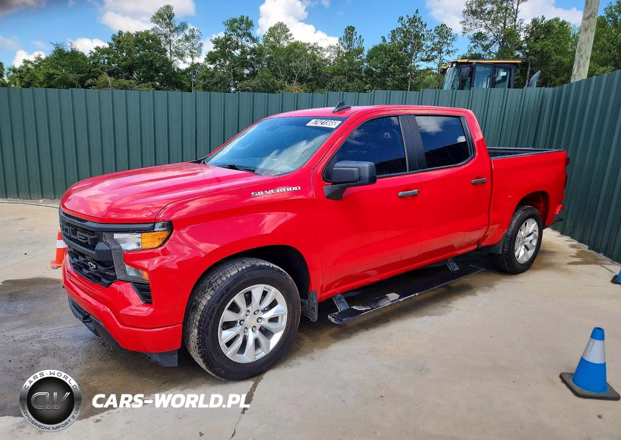 2023 Chevrolet Silverado C1500 Custom