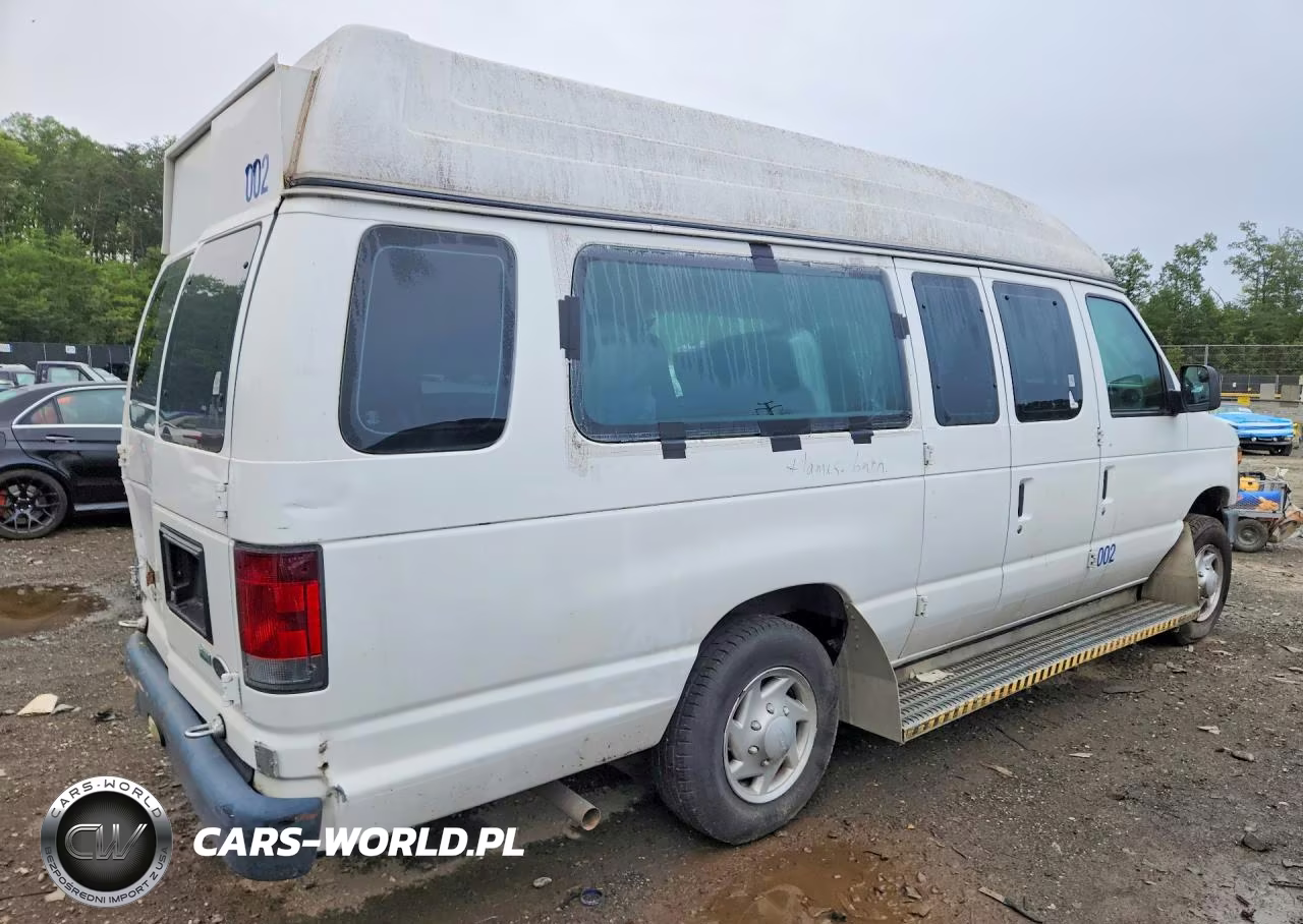 2013 Ford Econoline E250 Van VIN:1FTNS2EW1DDA39025 - 3