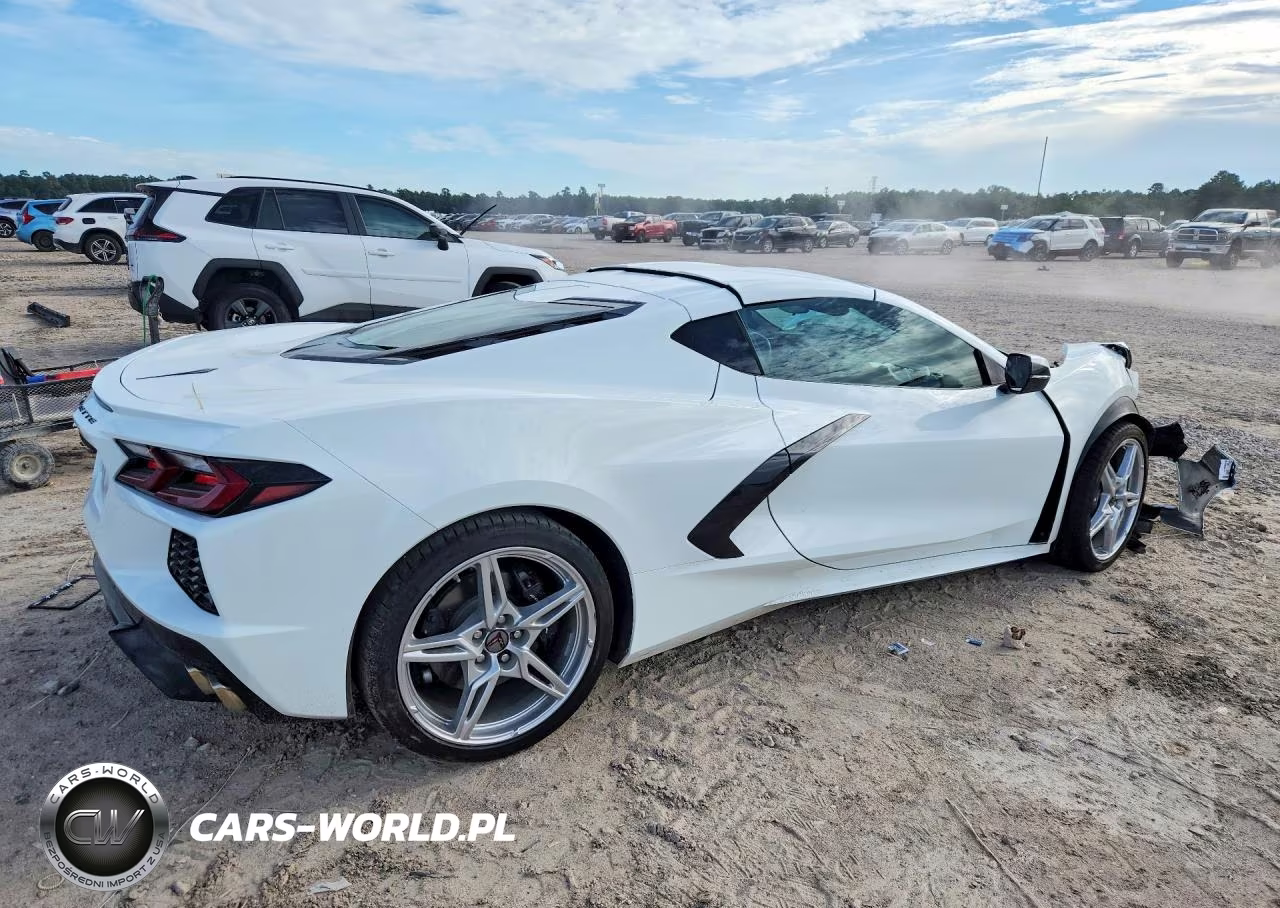 2023 Chevrolet Corvette Stingray 1Lt VIN:1G1YA2D40P5113056 - 3