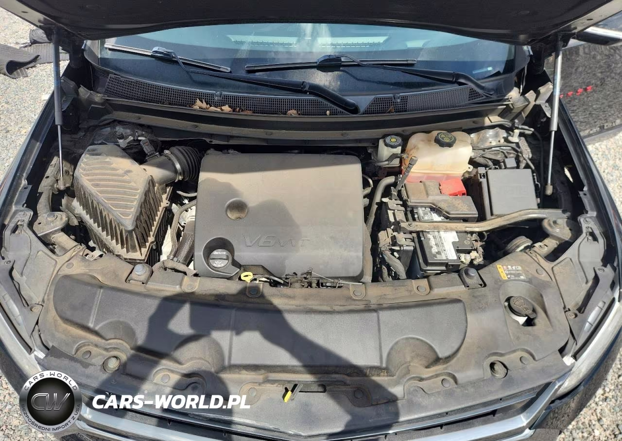 2019 Chevrolet Traverse Premier VIN:1GNEVKKW7KJ244818 - 12