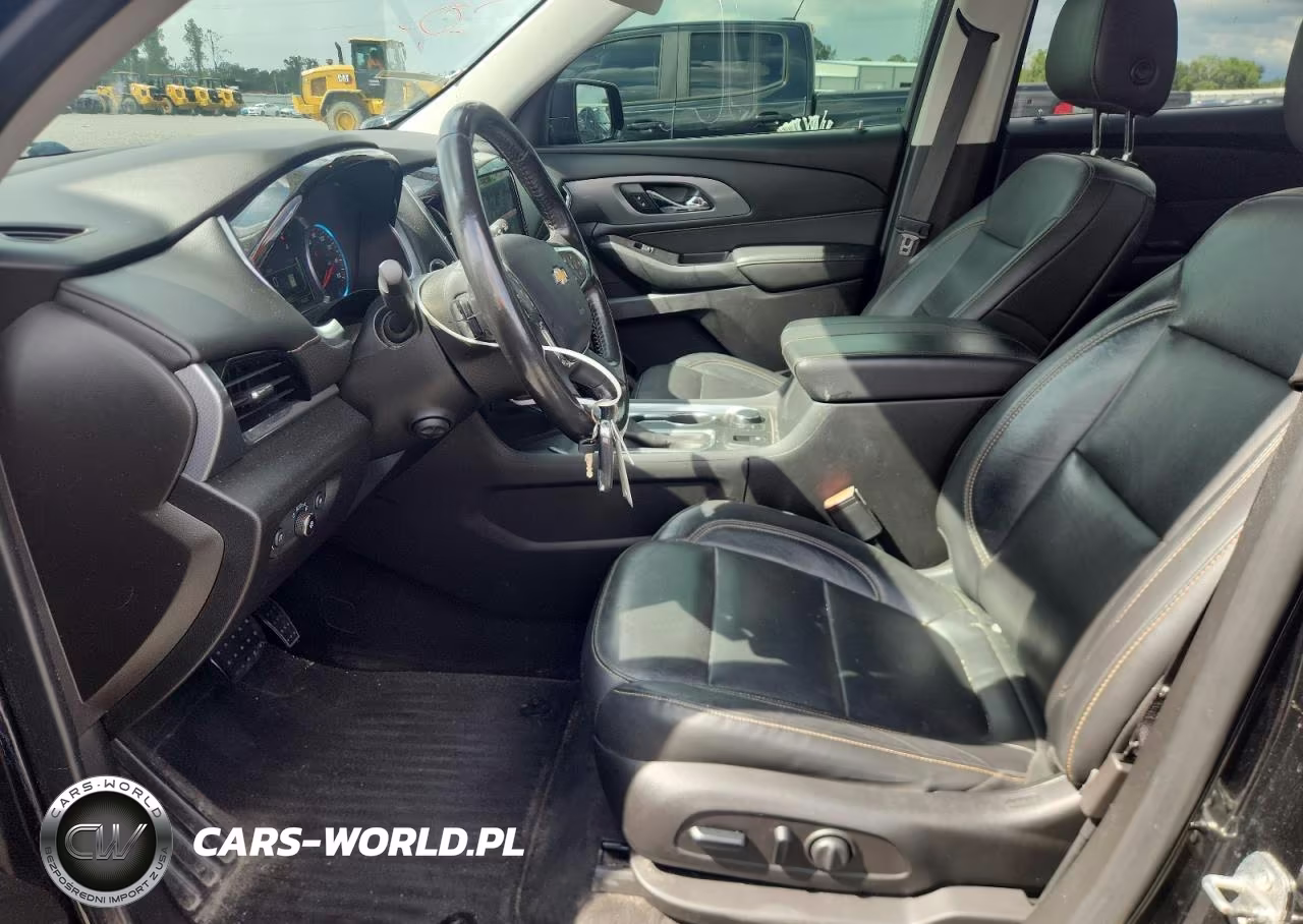 2019 Chevrolet Traverse Premier VIN:1GNEVKKW7KJ244818 - 7