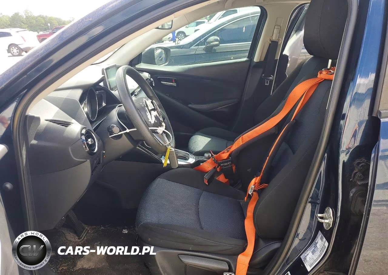 2018 Toyota Yaris Ia Base VIN:3MYDLBYV7JY312877 - 7