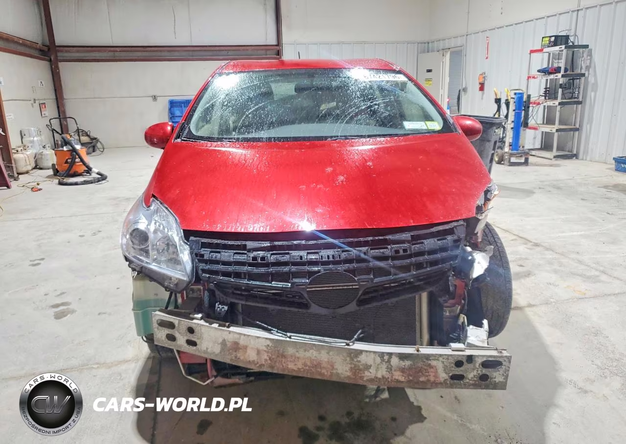 2013 Toyota Prius Three VIN:JTDKN3DUXD0349617 - 5