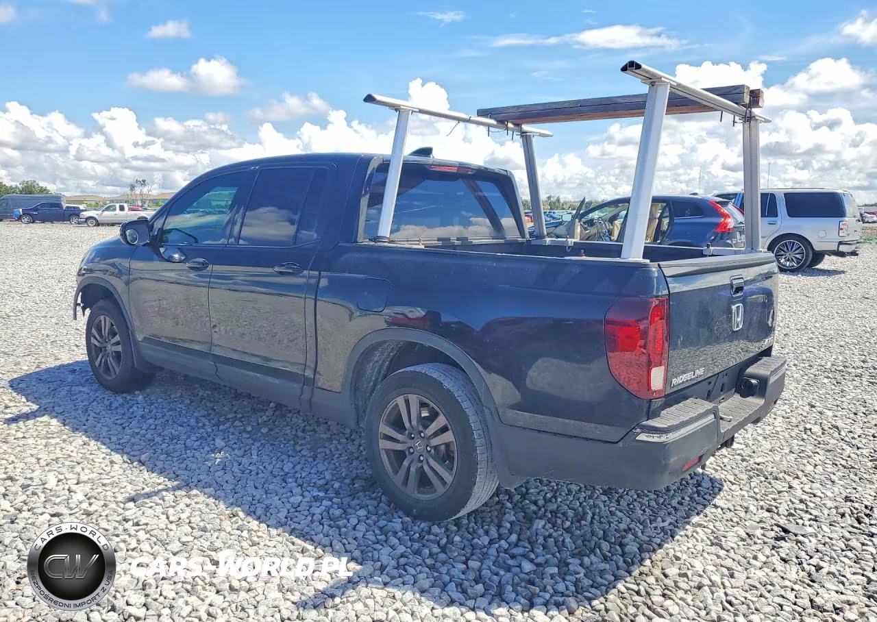 2018 Honda Ridgeline Sport VIN:5FPYK3F13JB013236 - 2