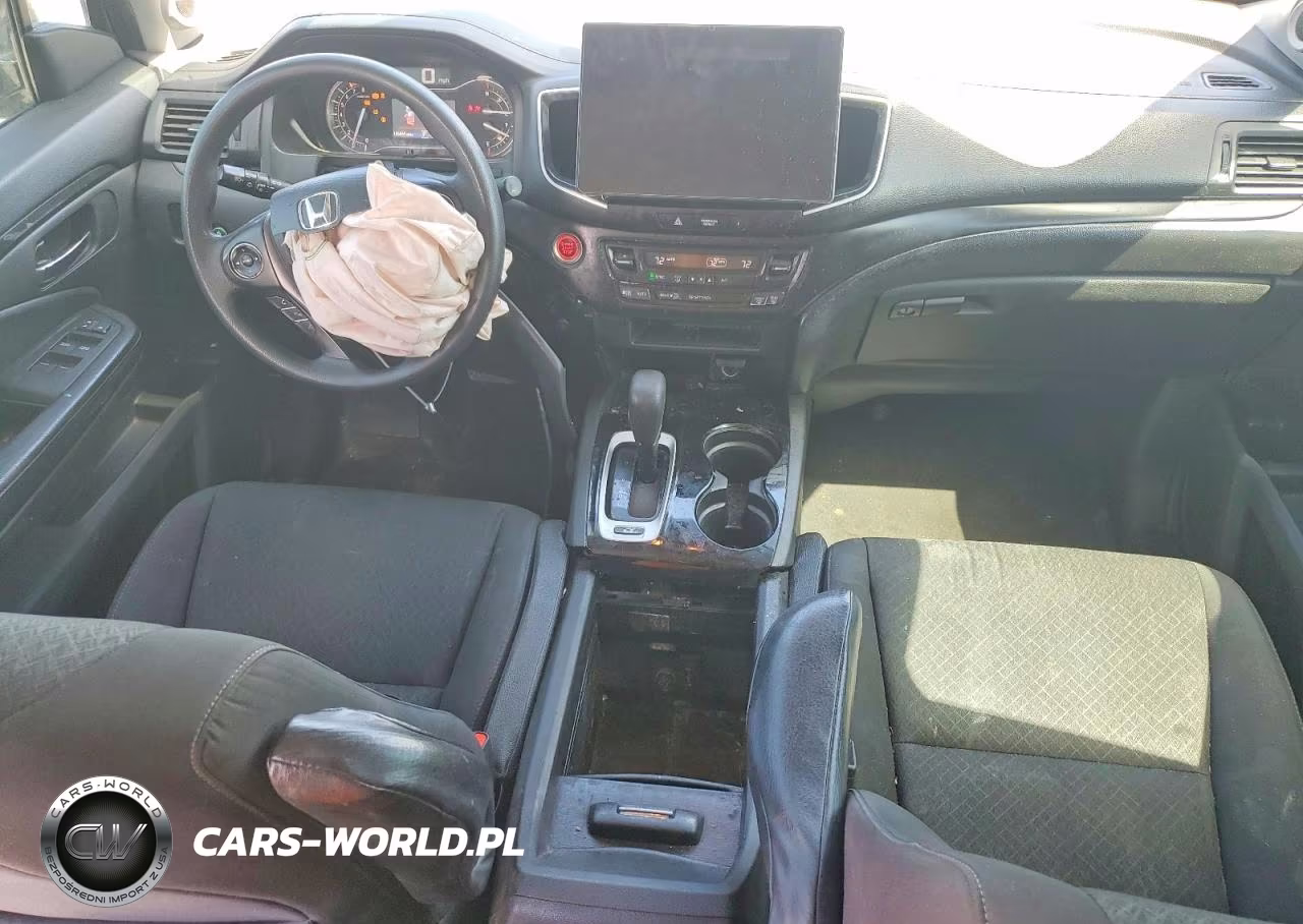 2018 Honda Ridgeline Sport VIN:5FPYK3F13JB013236 - 8