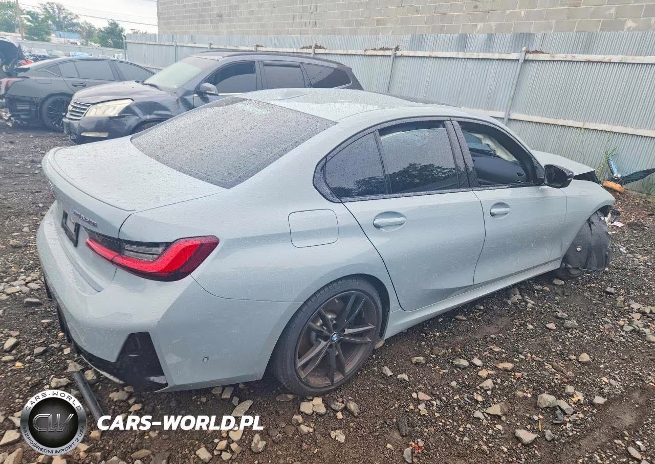 2023 BMW M340Xi VIN:3MW49FF00P8D31501 - 3