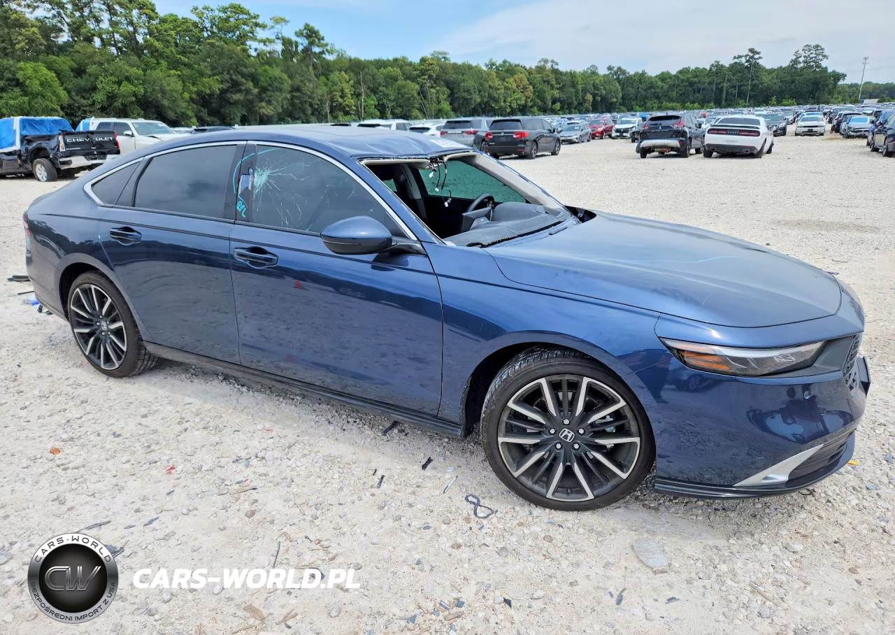 2024 Honda Accord Touring Hybrid VIN:1HGCY2F82RA073748 - 4