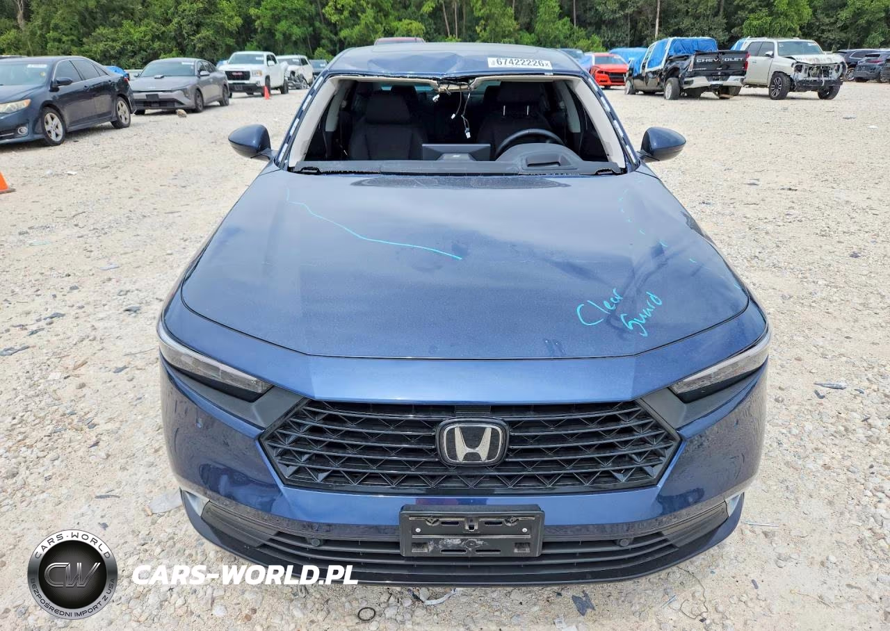 2024 Honda Accord Touring Hybrid VIN:1HGCY2F82RA073748 - 5