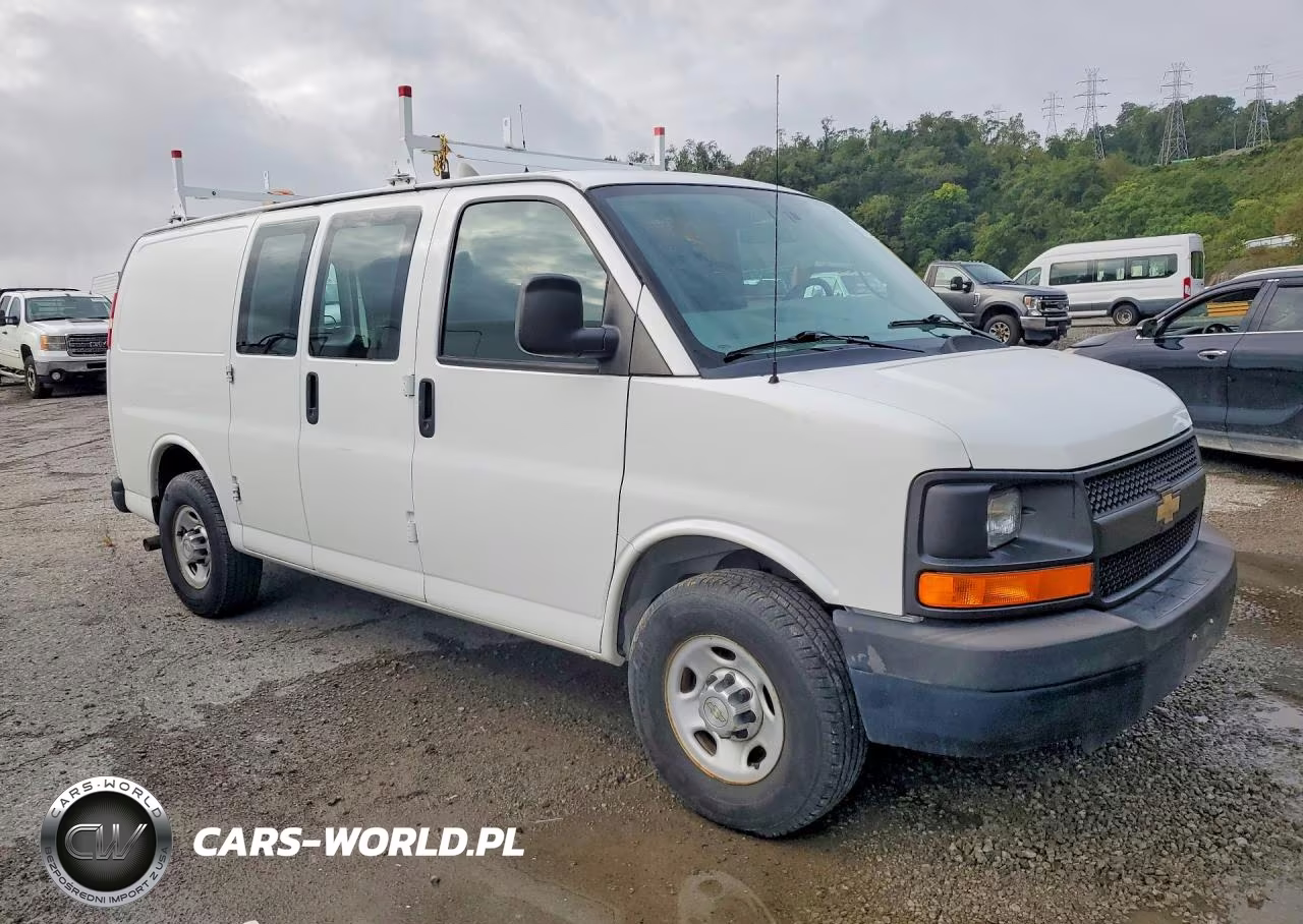 2013 Chevrolet Express G2500 VIN:1GCWGFCBXD1162773 - 4