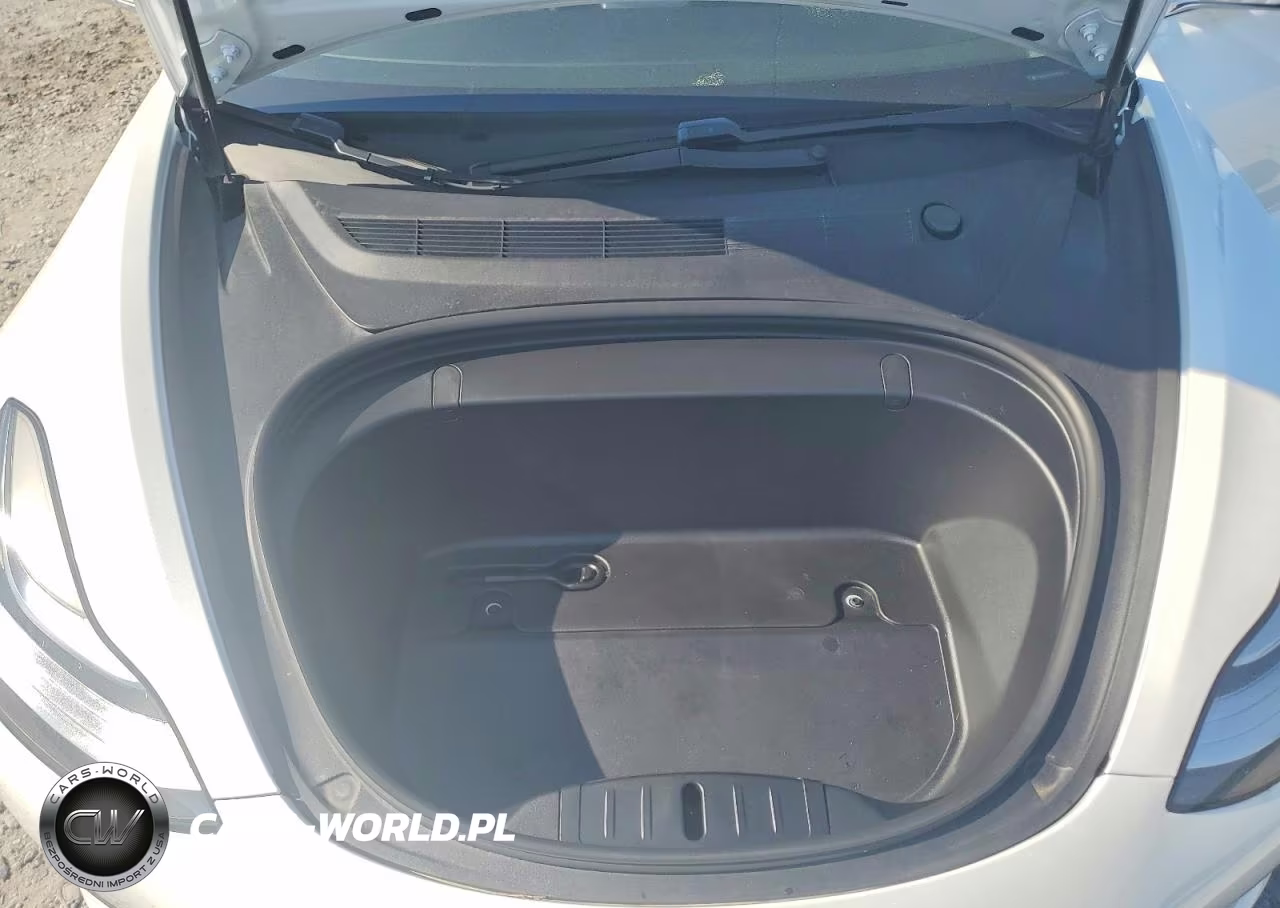 2019 Tesla Model 3 VIN:5YJ3E1EA0KF484097 - 11