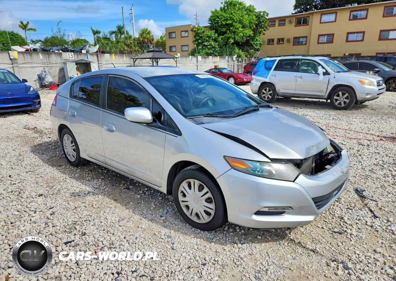 2010 Honda Insight Lx VIN:JHMZE2H51AS011758 - 4