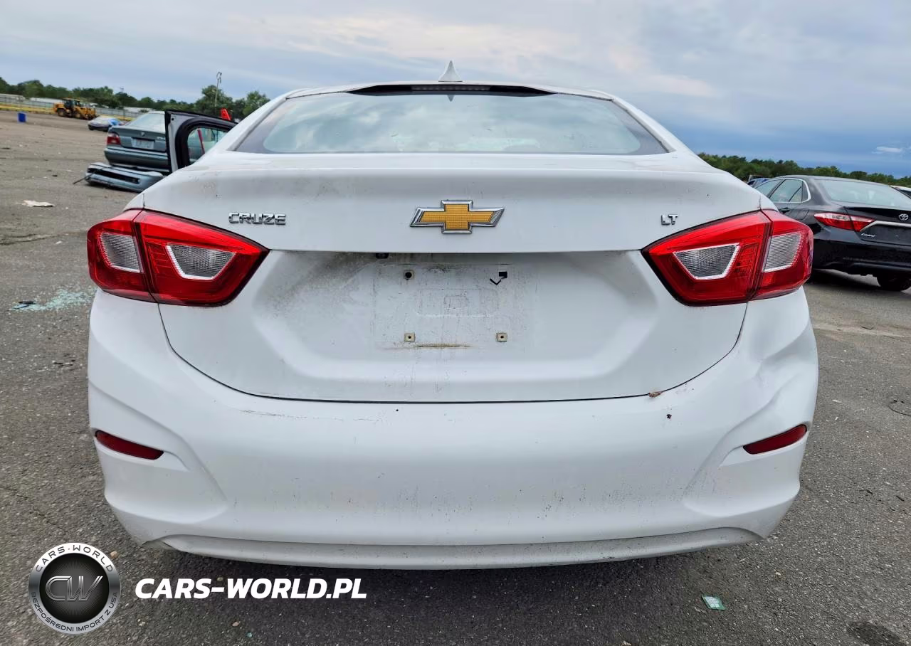 2017 Chevrolet Cruze Lt VIN:1G1BE5SMXH7281632 - 6