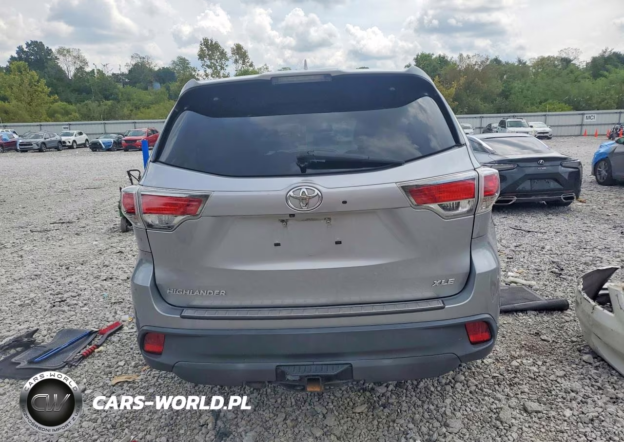 2015 Toyota Highlander Xle VIN:5TDKKRFH5FS071110 - 6