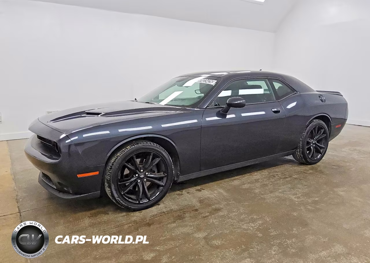 2018 Dodge Challenger Sxt
