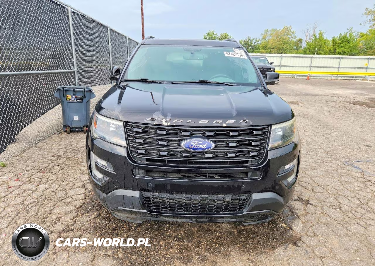 2017 Ford Explorer Sport VIN:1FM5K8GT8HGD02357 - 5