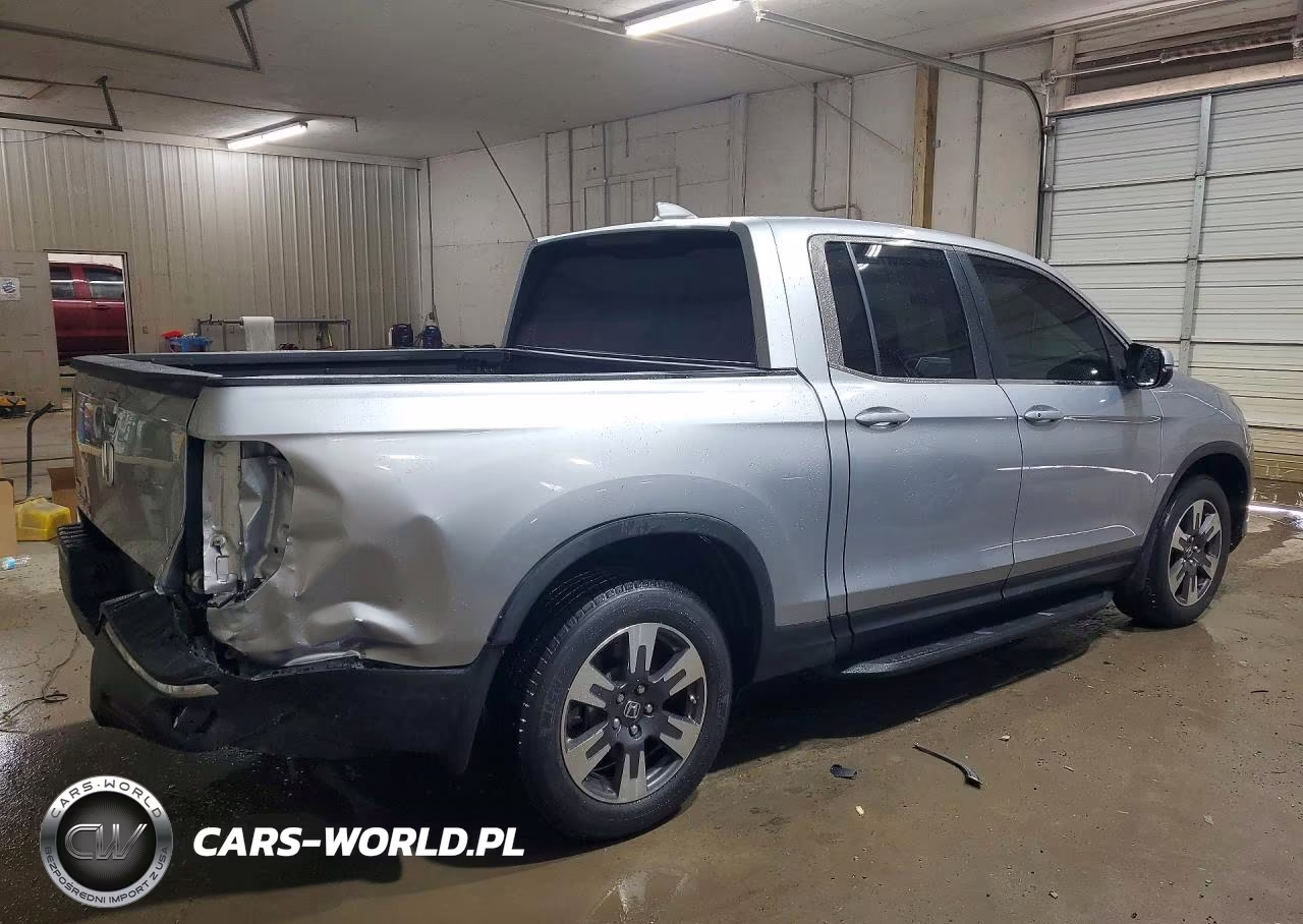 2017 Honda Ridgeline Rtl VIN:5FPYK2F54HB005153 - 3