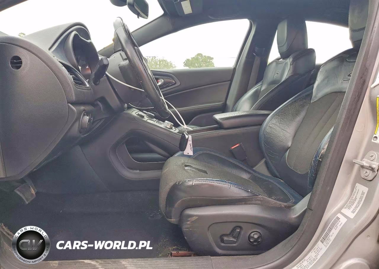 2015 Chrysler 200 S VIN:1C3CCCBB8FN665667 - 7