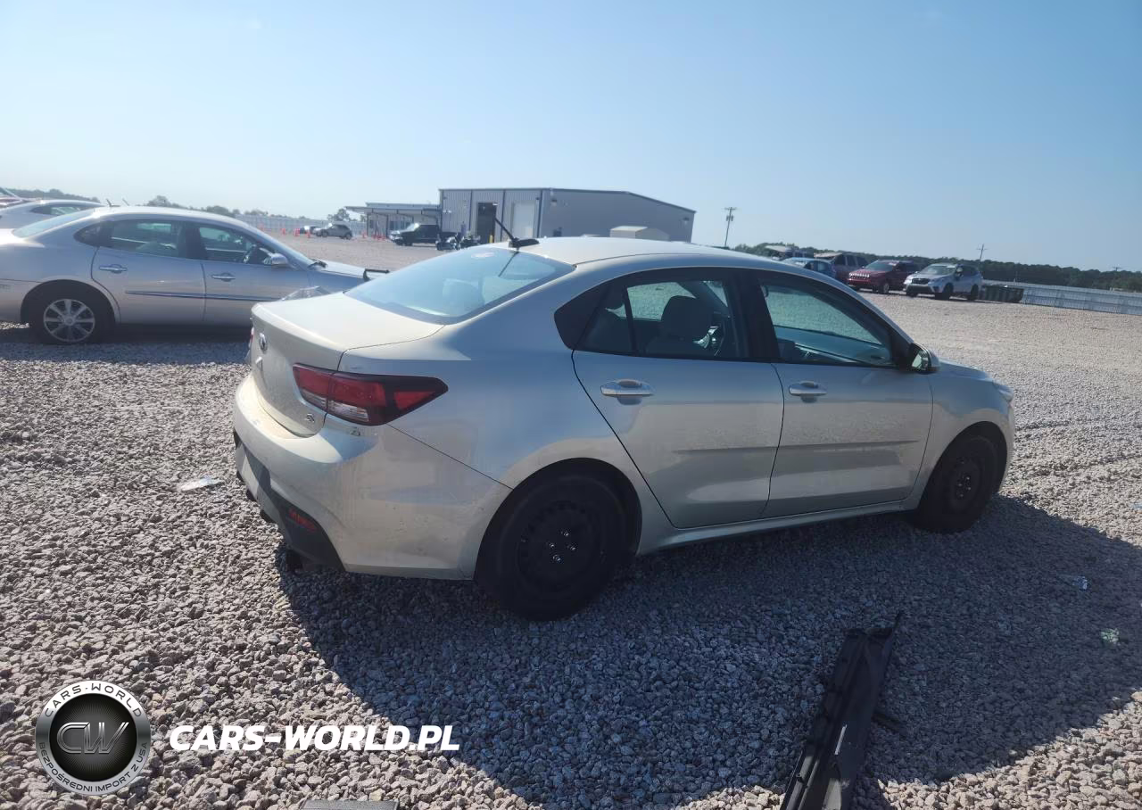 2018 Kia Rio S VIN:3KPA24AB8JE059022 - 3