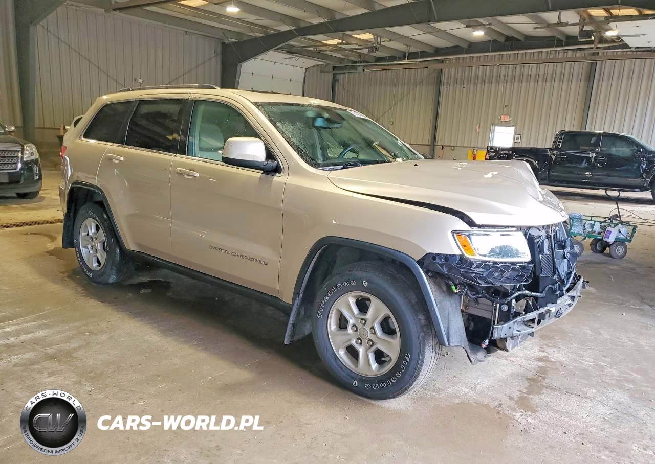 2014 Jeep Grand Cherokee Laredo VIN:1C4RJFAG6EC270181 - 4