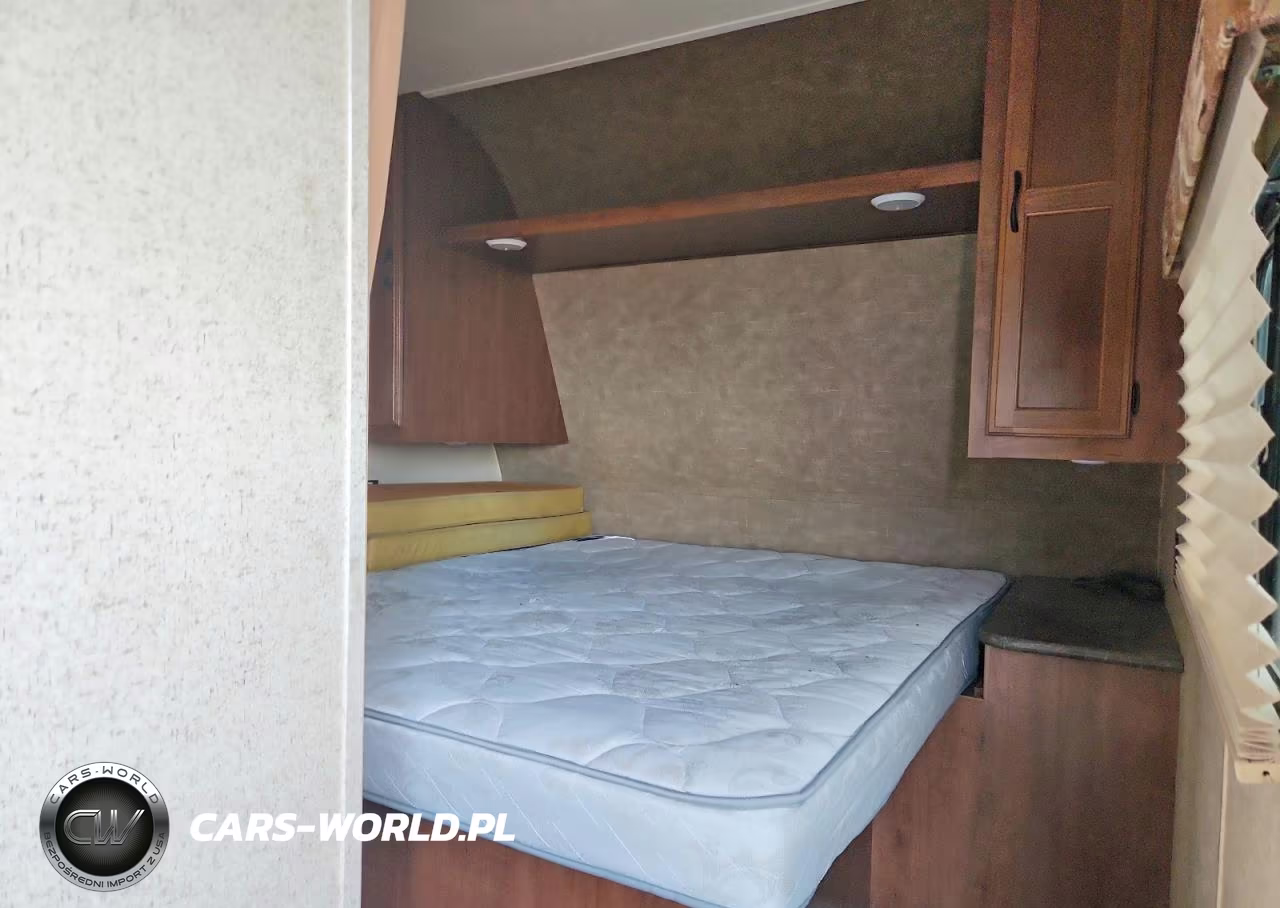 2016 Jayco Jay Flight Slx Camper VIN:1UJBJ0BN9G17U0102 - 5
