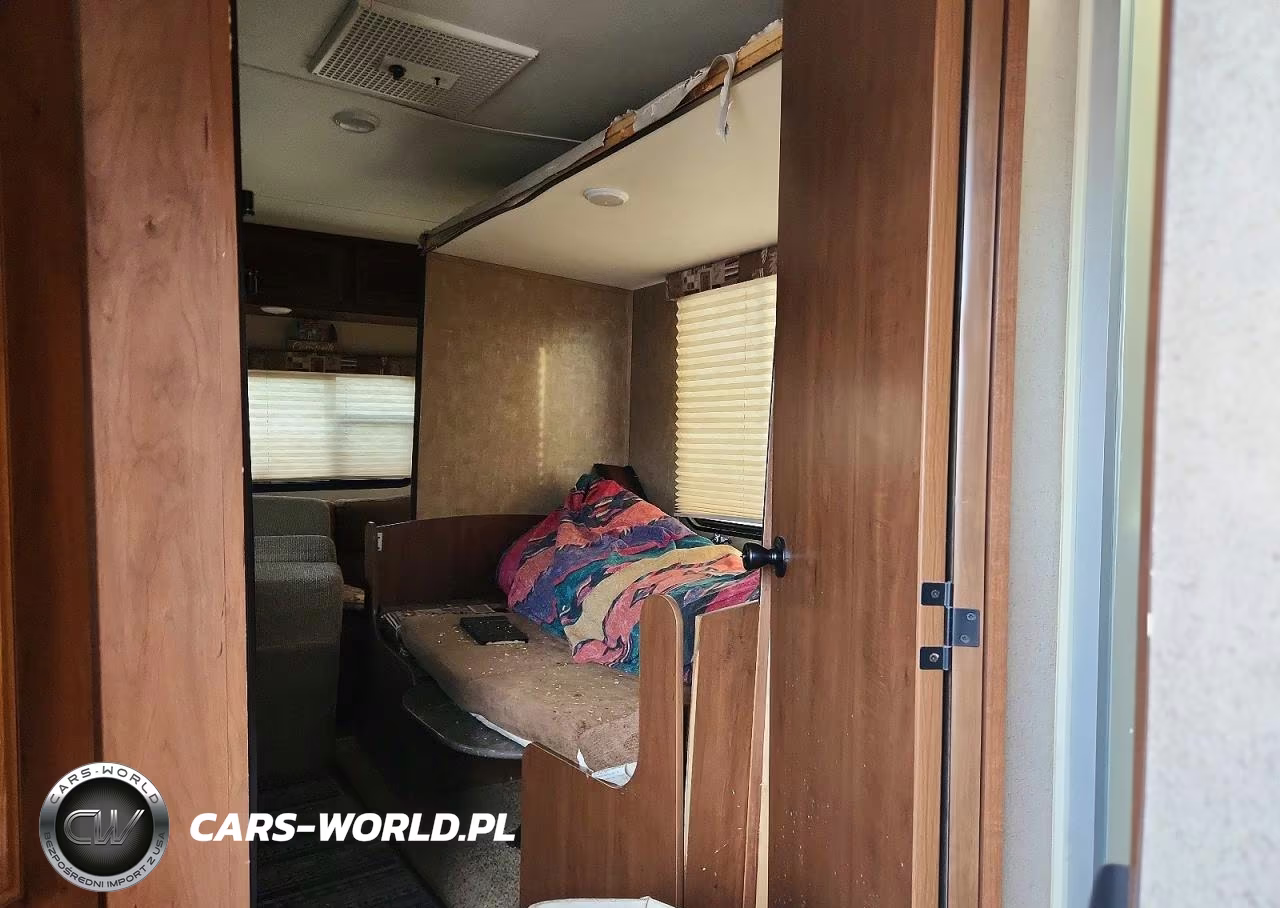 2016 Jayco Jay Flight Slx Camper VIN:1UJBJ0BN9G17U0102 - 6