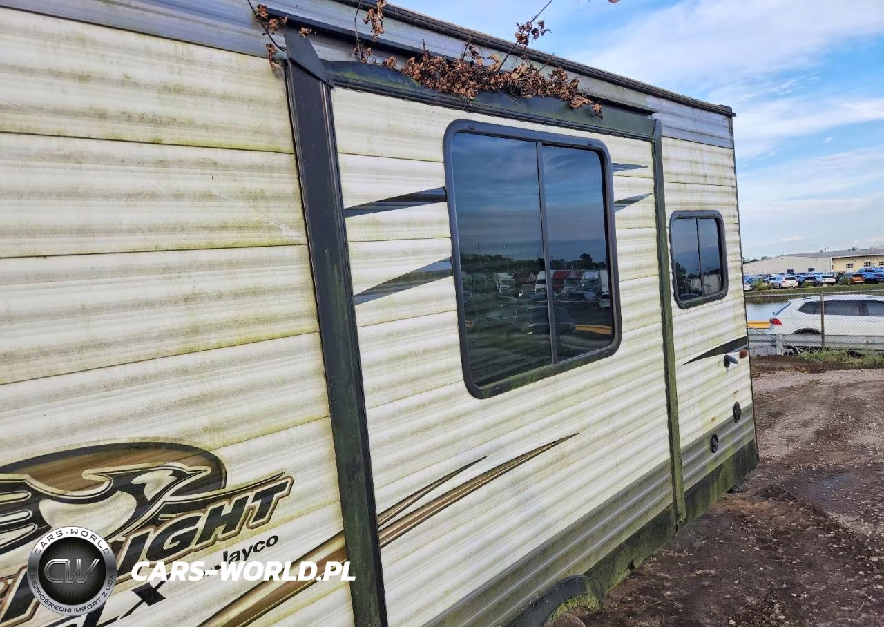 2016 Jayco Jay Flight Slx Camper VIN:1UJBJ0BN9G17U0102 - 9