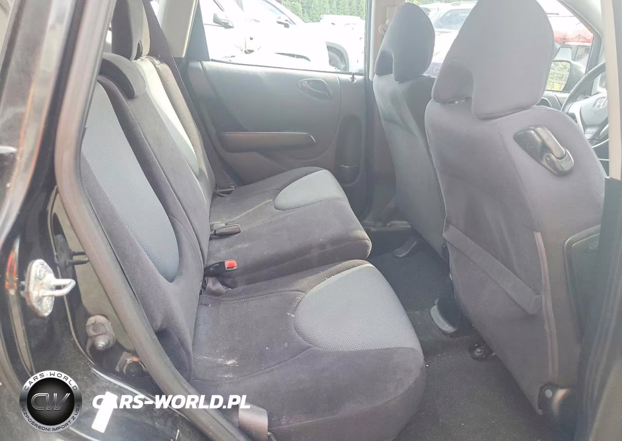 2007 Honda Fit S VIN:JHMGD38627S048111 - 10