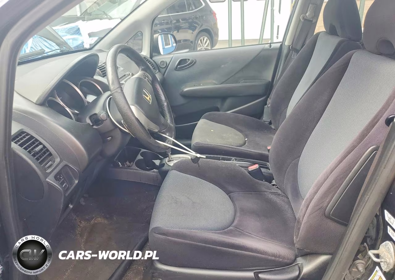 2007 Honda Fit S VIN:JHMGD38627S048111 - 7