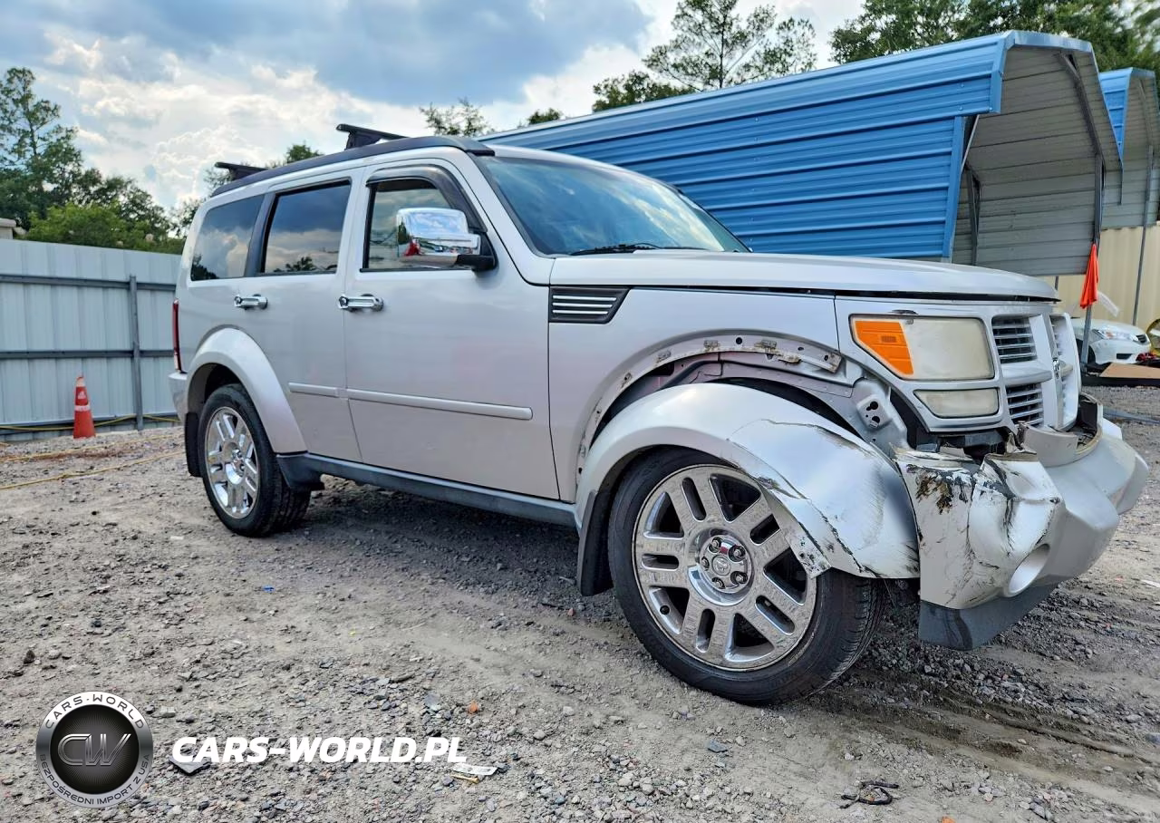 2011 Dodge Nitro Heat VIN:1D4PT4GX8BW500460 - 4
