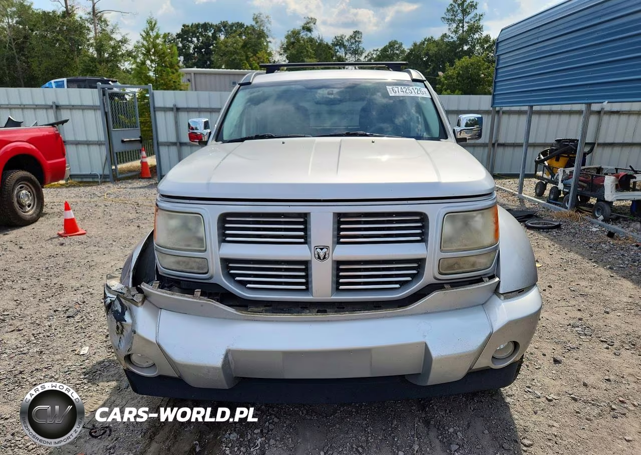 2011 Dodge Nitro Heat VIN:1D4PT4GX8BW500460 - 5