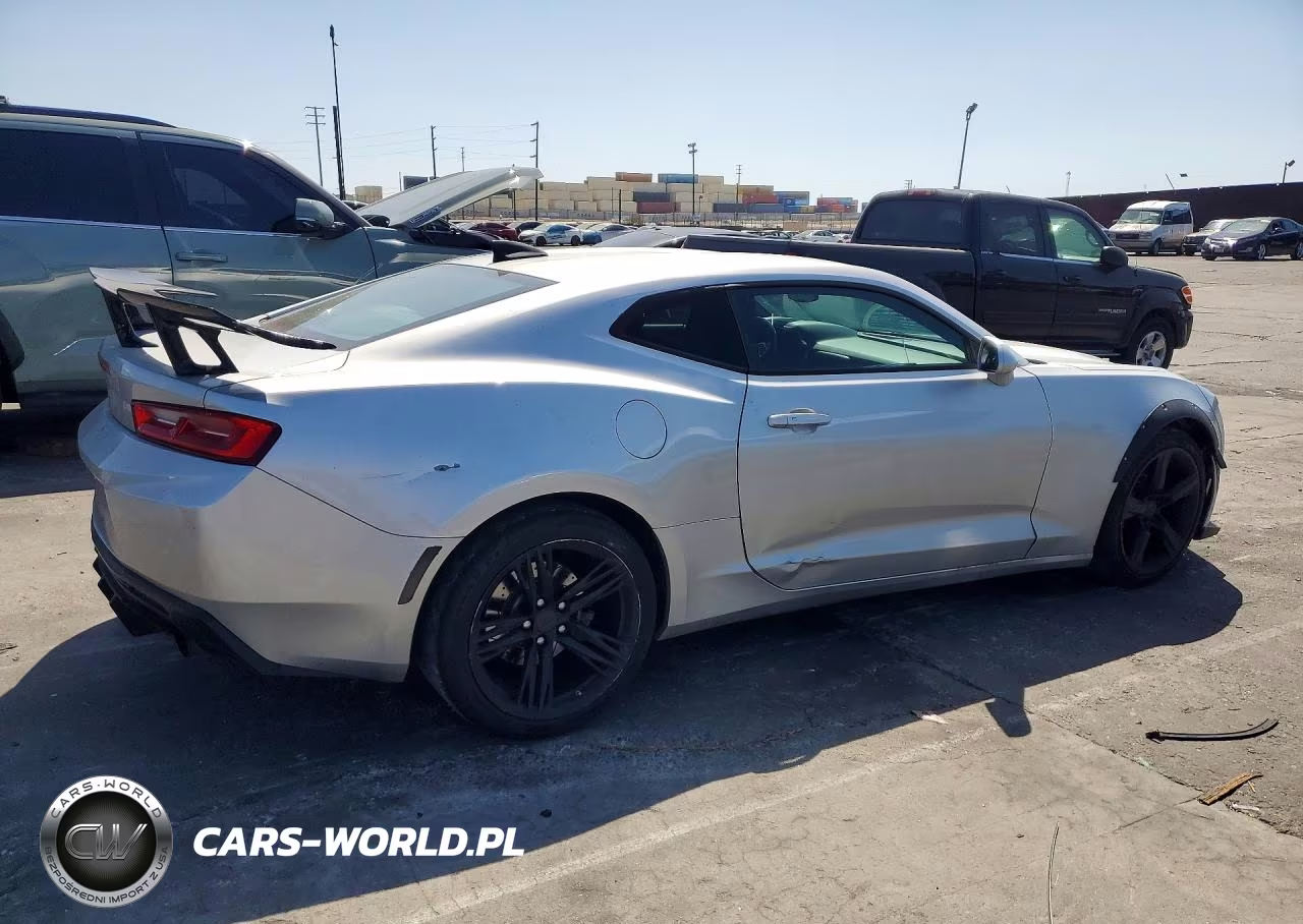 2017 Chevrolet Camaro 1Lt VIN:1G1FB1RX5H0148420 - 3