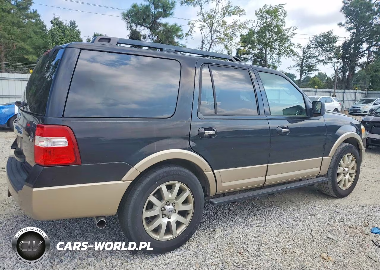 2011 Ford Expedition Xlt VIN:1FMJU1J55BEF01976 - 3