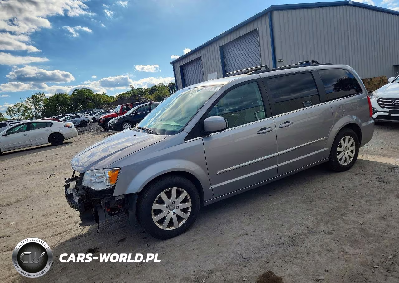 2016 Chrysler Town & Country Touring VIN:2C4RC1BG0GR246299 - 1