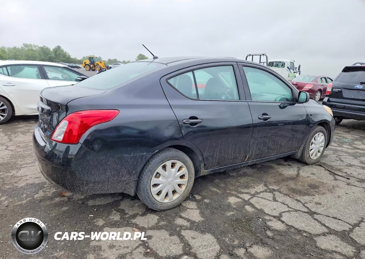 2013 Nissan Versa 1.6 S VIN:3N1CN7AP9DL827879 - 3