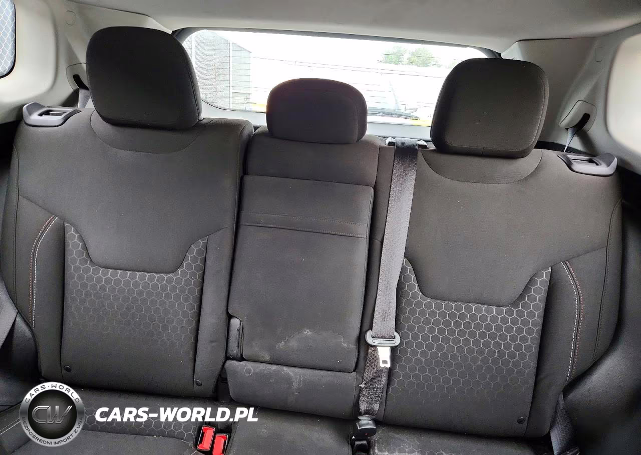 2018 Jeep Compass Sport VIN:3C4NJCAB3JT263379 - 10