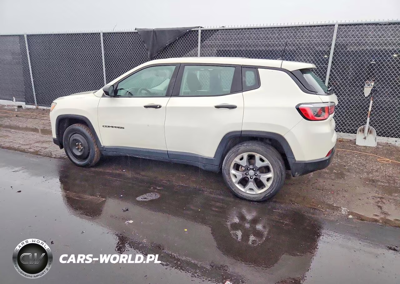 2018 Jeep Compass Sport VIN:3C4NJCAB3JT263379 - 2