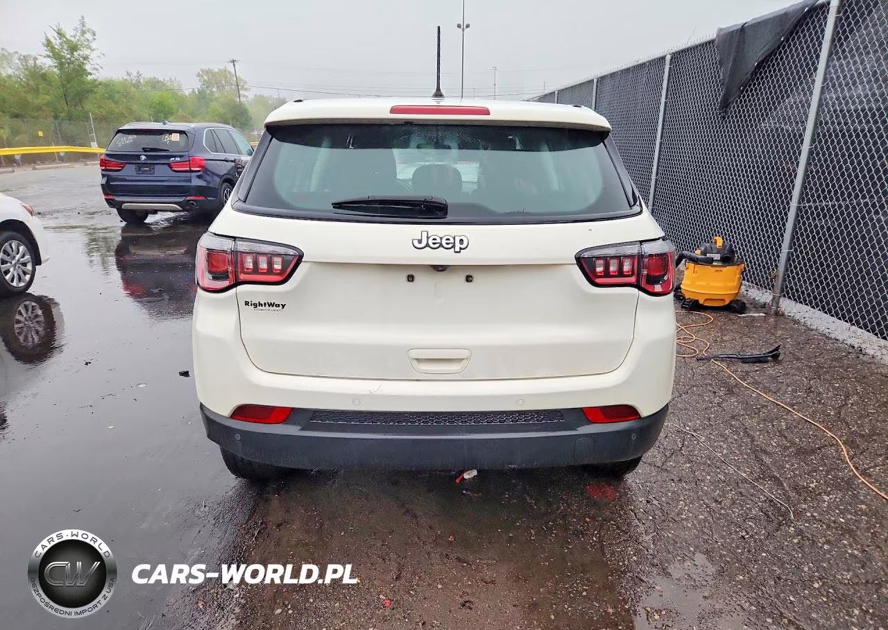 2018 Jeep Compass Sport VIN:3C4NJCAB3JT263379 - 6